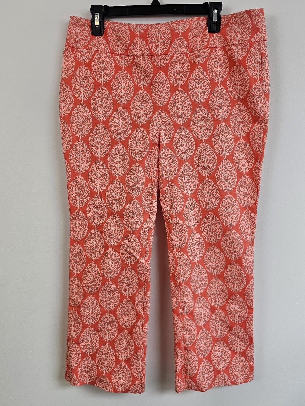 J. McLaughlin Masie Coral Leaf Print Cropped Pull On Pants